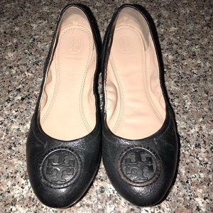 Tory Burch Allie Minnie reva logo flats size 6.5